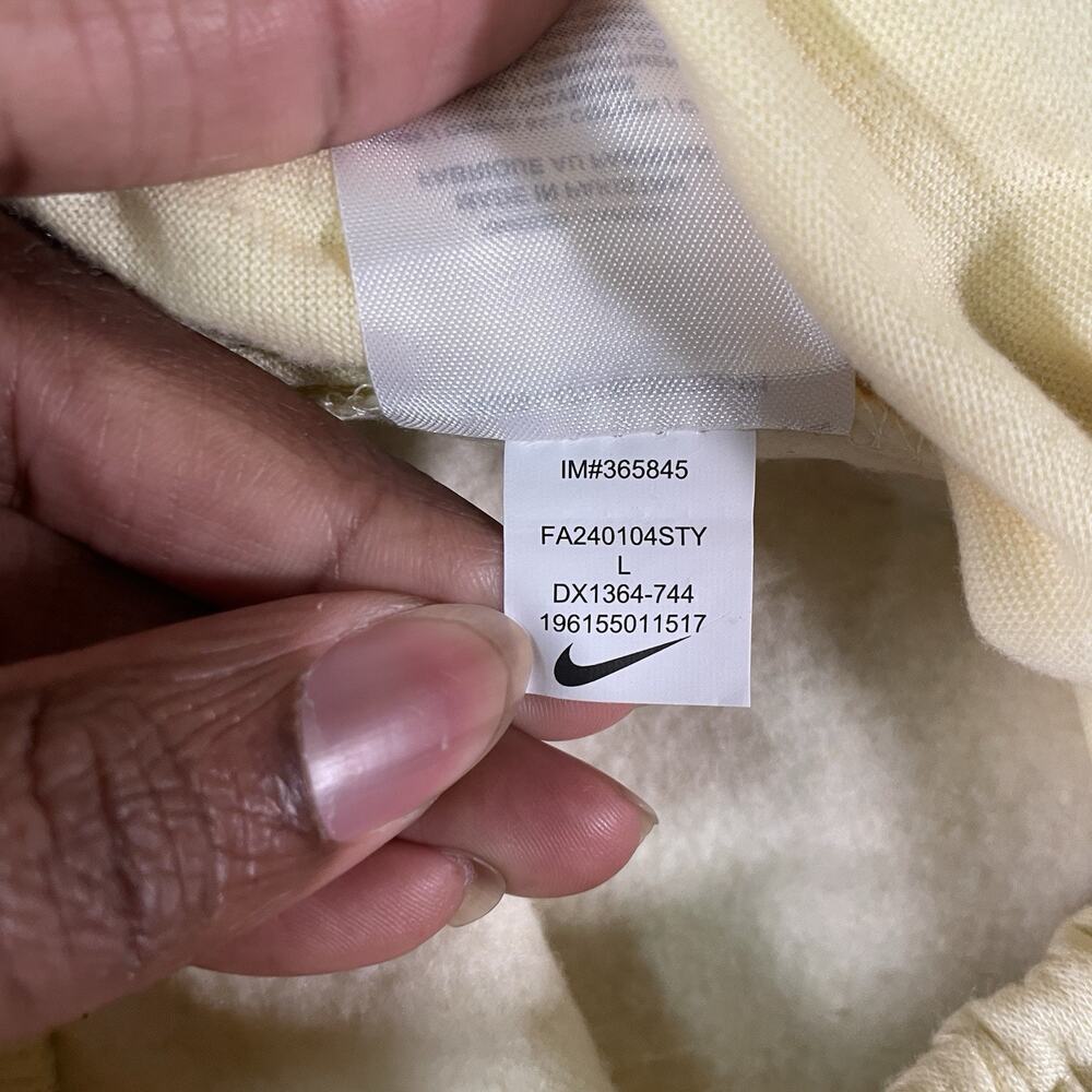 Men’s Nike Sportswear Fleece Sweatsuit Pale Yellow Hoodie Size M Joggers Size L - Picture 15 of 16